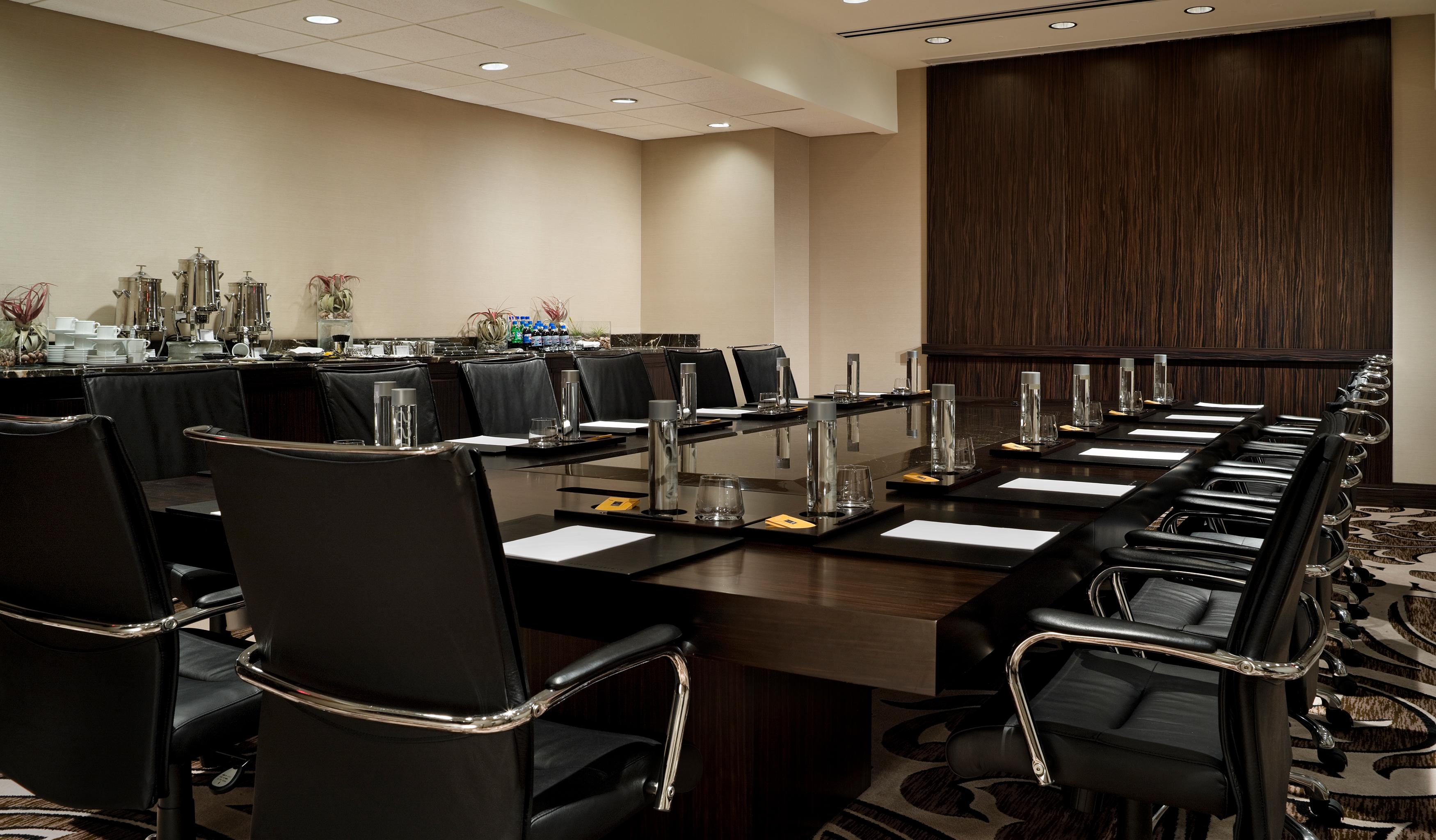 퐁텐블로 마이애미 비치 호텔 외부 사진 Meeting room