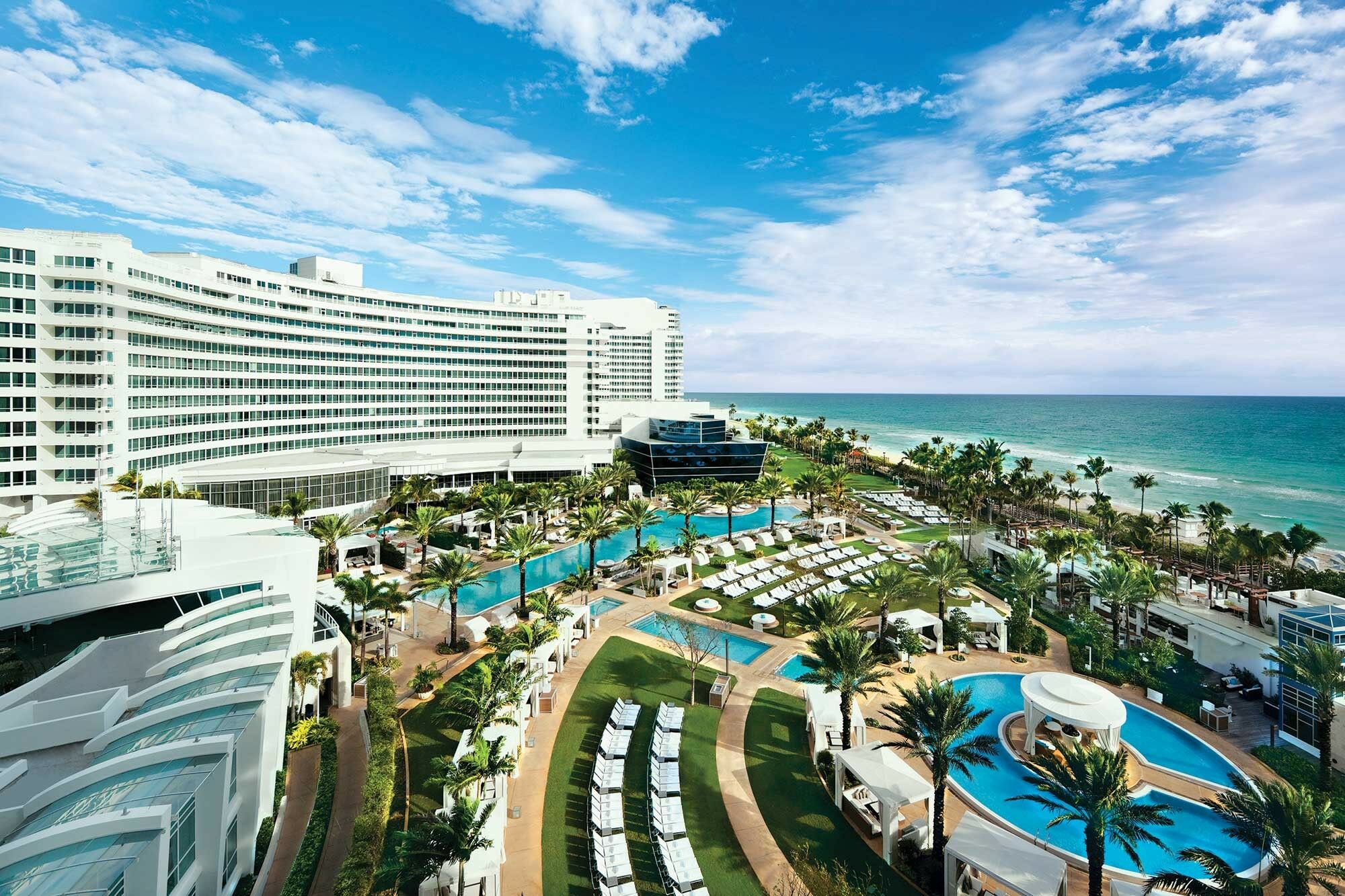 퐁텐블로 마이애미 비치 호텔 외부 사진 Hilton Miami Beach